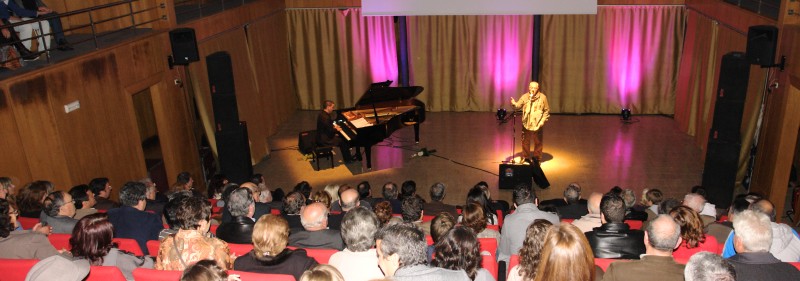 PAULO DE CARVALHO, UM CONCERTO MEMORÁVEL NO AUDITÓRIO MUNICIPAL