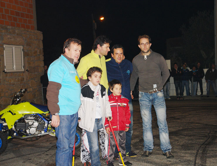 Freguesia de Granjal solidária para com menino de 12 anos