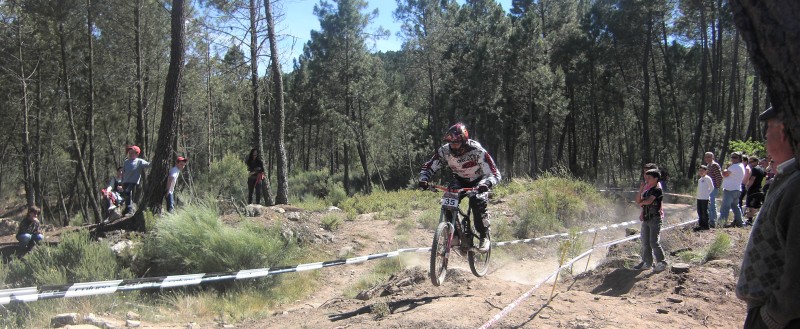 Espetacularidade do downhill regressou à Vila da Ponte