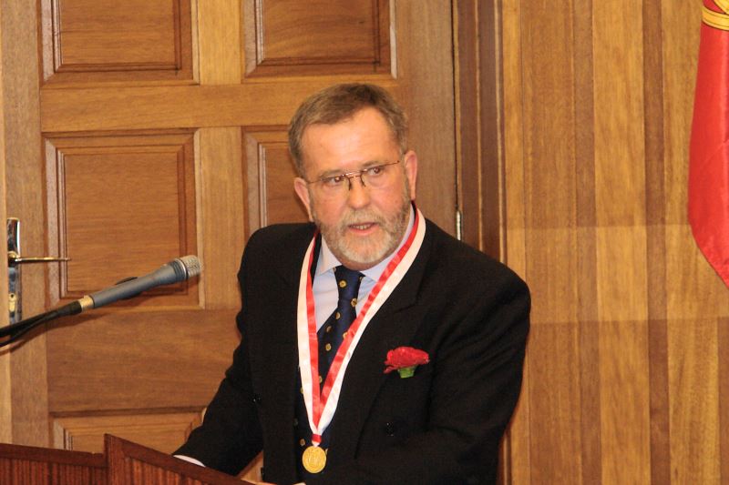 Paulo Neto, distinguido com a Medalha Municipal de Mérito