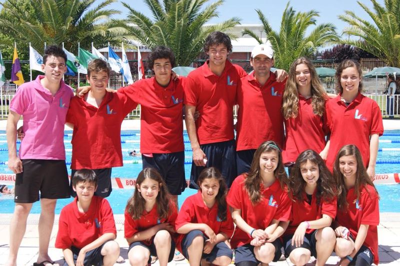 Escola de natação de Sernancelhe termina em oitava no circuito de escolas de natação