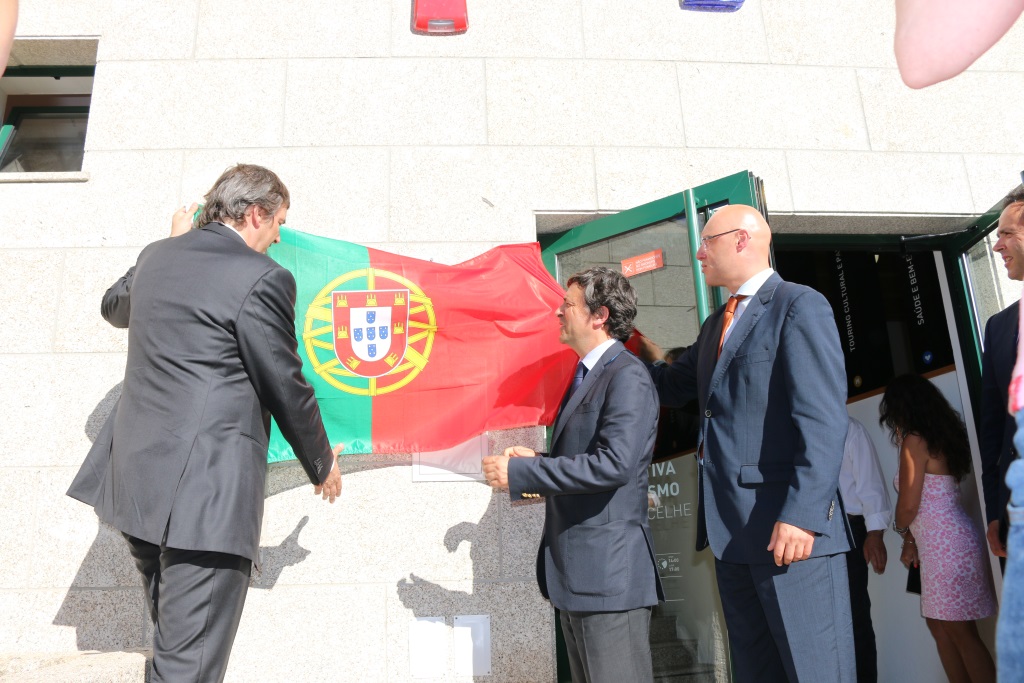 Secretário de Estado do Desporto e Juventude inaugurou a Loja interativa de Turismo de Sernancelhe