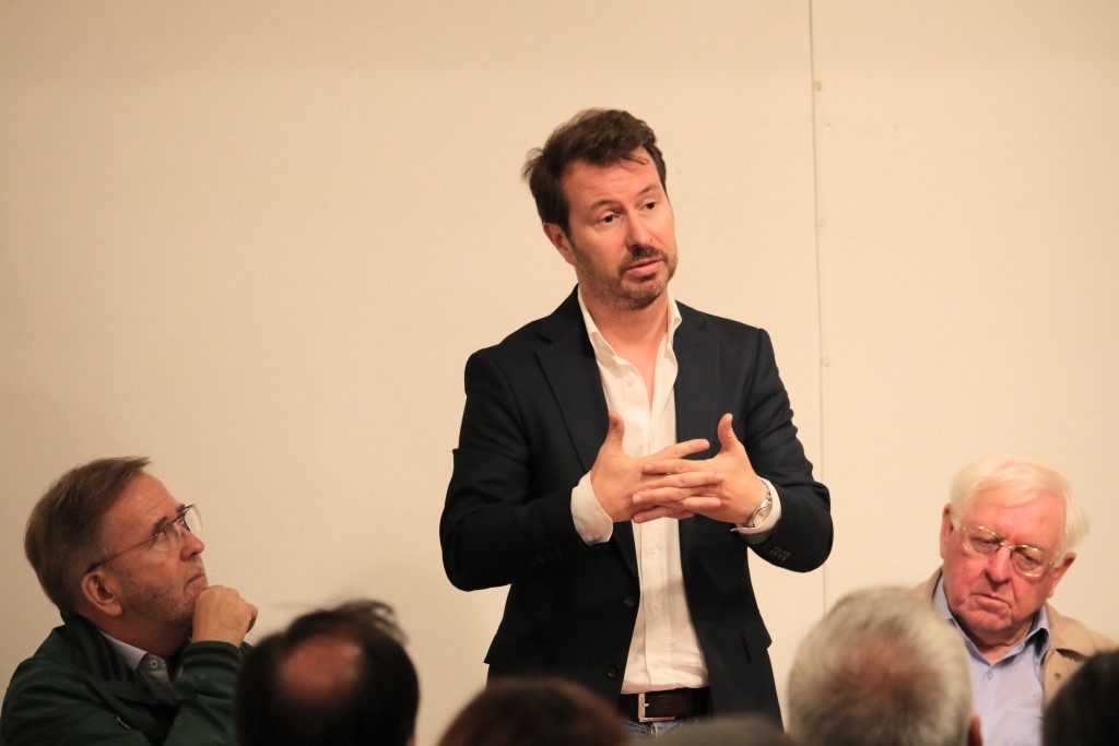 "Leiam Aquilino, divulguem Aquilino e façam com que este território seja imortal"