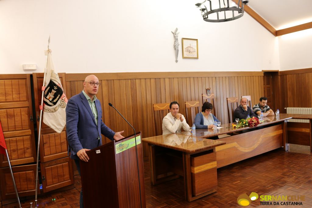 Professores das escolas do Concelho de Sernancelhe recebidos no Salão Nobre no arranque do ano letivo