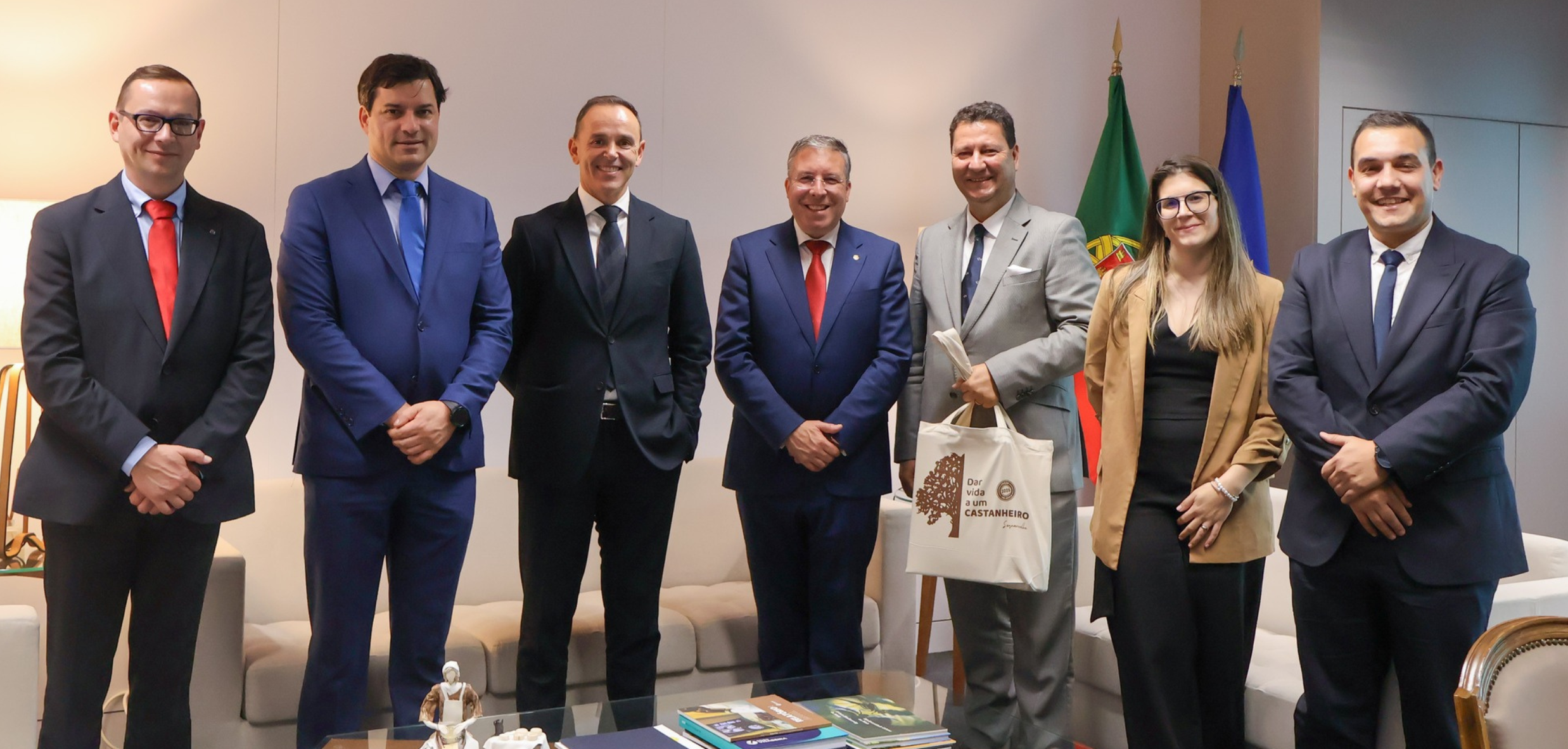 Visita a uma das entidades do governo